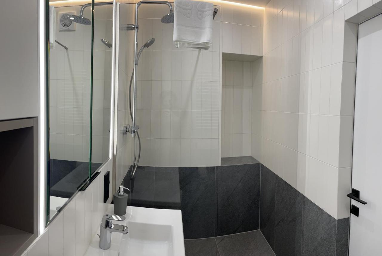 Cities Gallery Apartments Lviv Ngoại thất bức ảnh